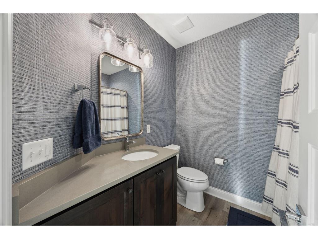 5960 Prestwick Court Shorewood MN 55331 7025666 image32