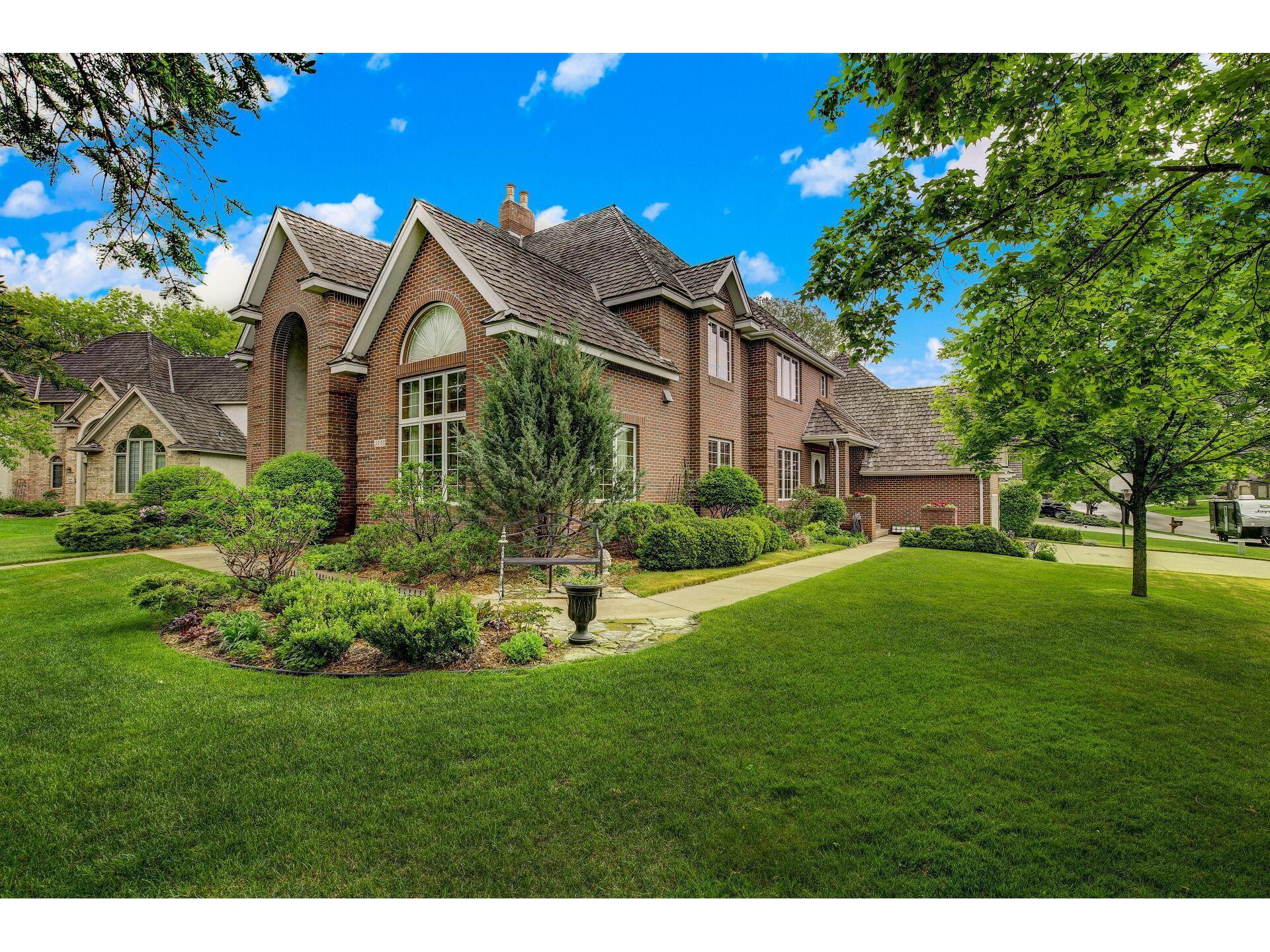 5960 Ridge Creek Road, Shoreview, MN 55126 MLS 5700766 Edina Realty