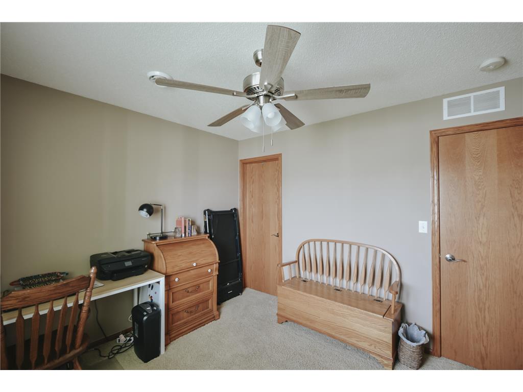 597 19th Street Zumbrota MN 55992 7094322 image13