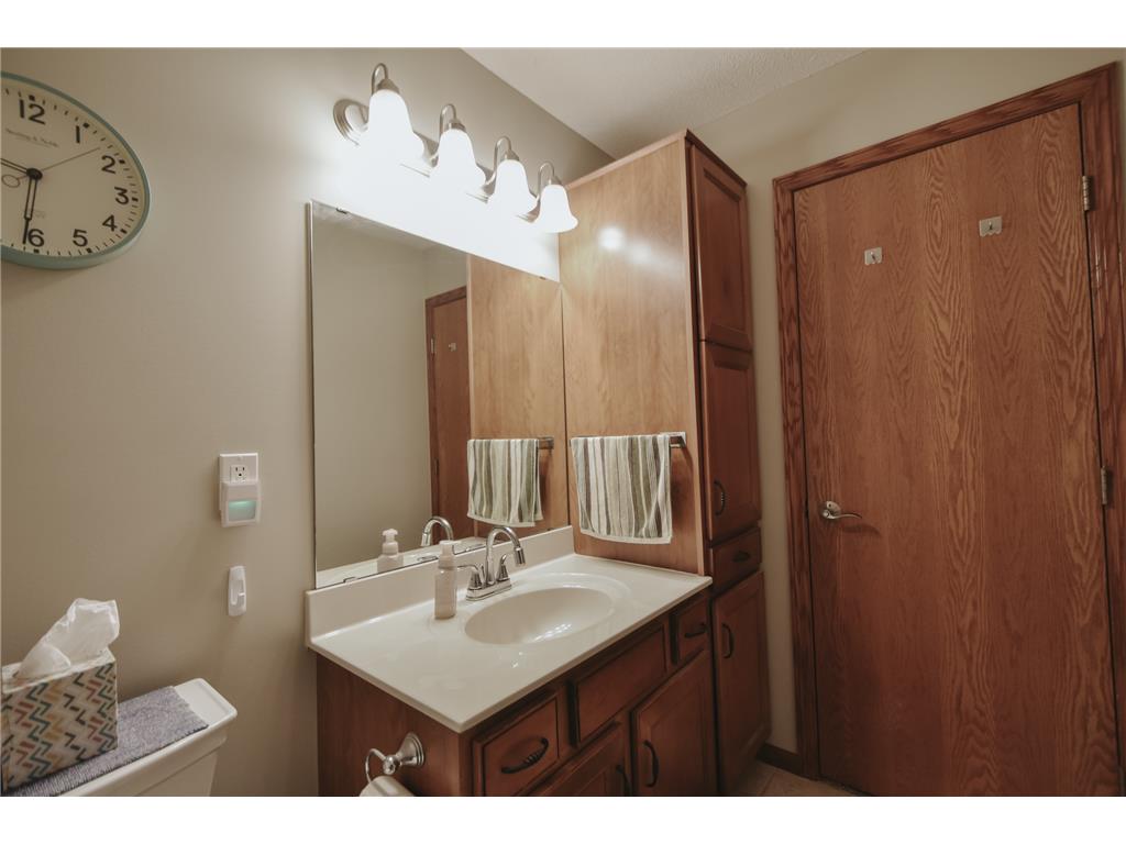 597 19th Street Zumbrota MN 55992 7094322 image16