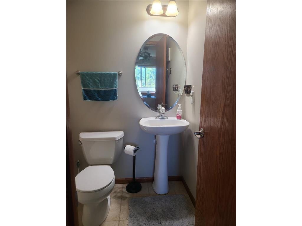 597 19th Street Zumbrota MN 55992 7094322 image18