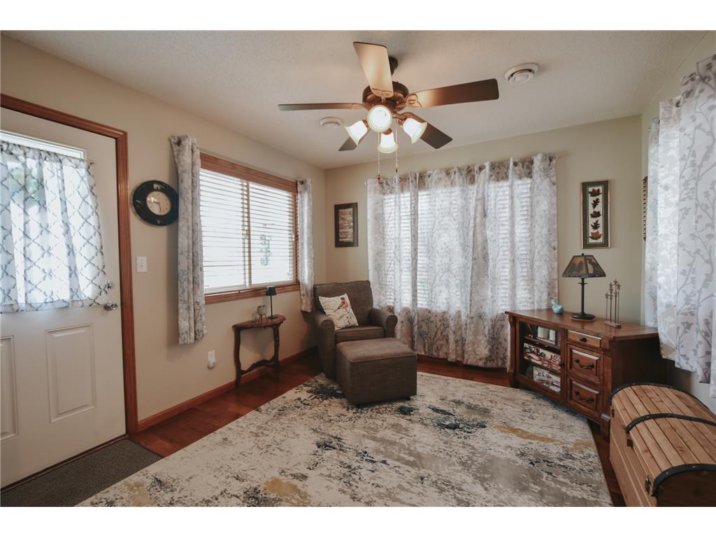 597 19th Street Zumbrota MN 55992 7094322 image5