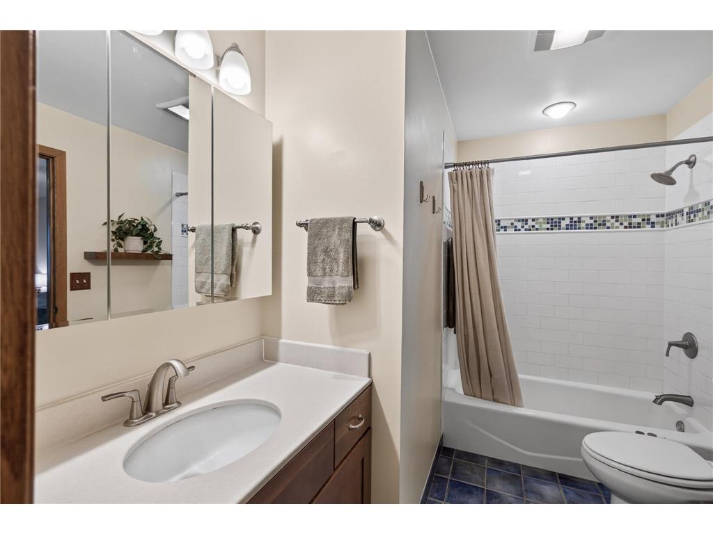 5970 Pheasant Drive Shoreview MN 55126 7068355 image17