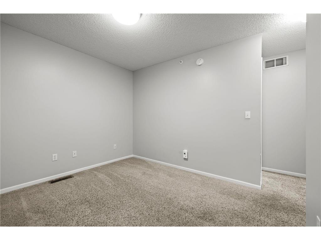 5970 W 16th Street #711 Saint Louis Park MN 55416 7046694 image17