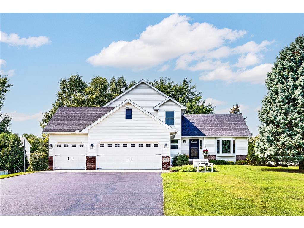 5975 Norway Pine Court White Bear Twp MN 55110 6593076 image1