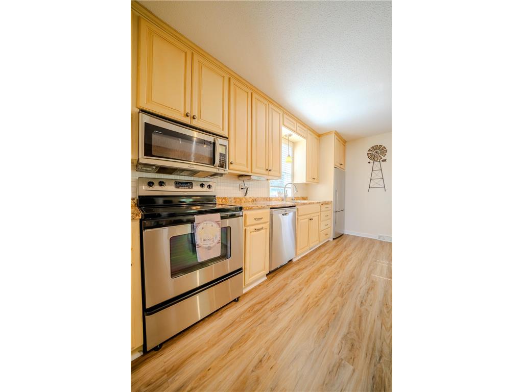 5976 County Road 141 Saint Augusta MN 56301 7076035 image10
