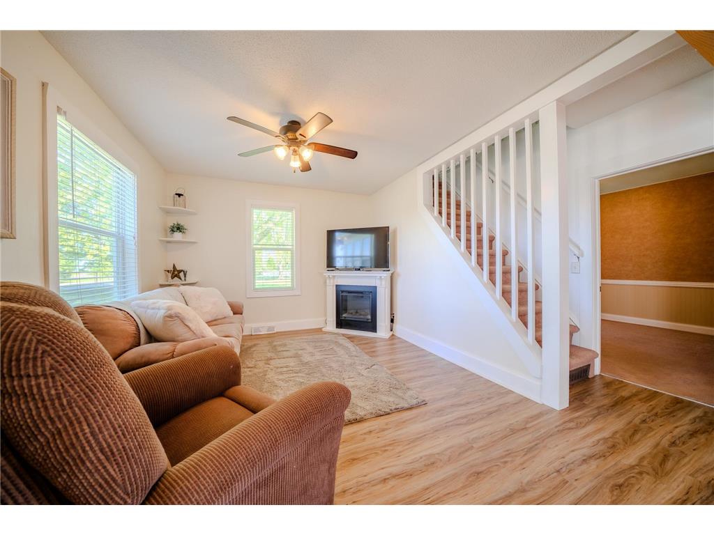 5976 County Road 141 Saint Augusta MN 56301 7076035 image14