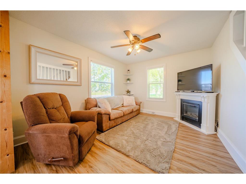 5976 County Road 141 Saint Augusta MN 56301 7076035 image15