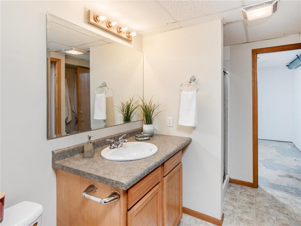 598 Clifford Street Saint Paul MN 55104 7076931 image29
