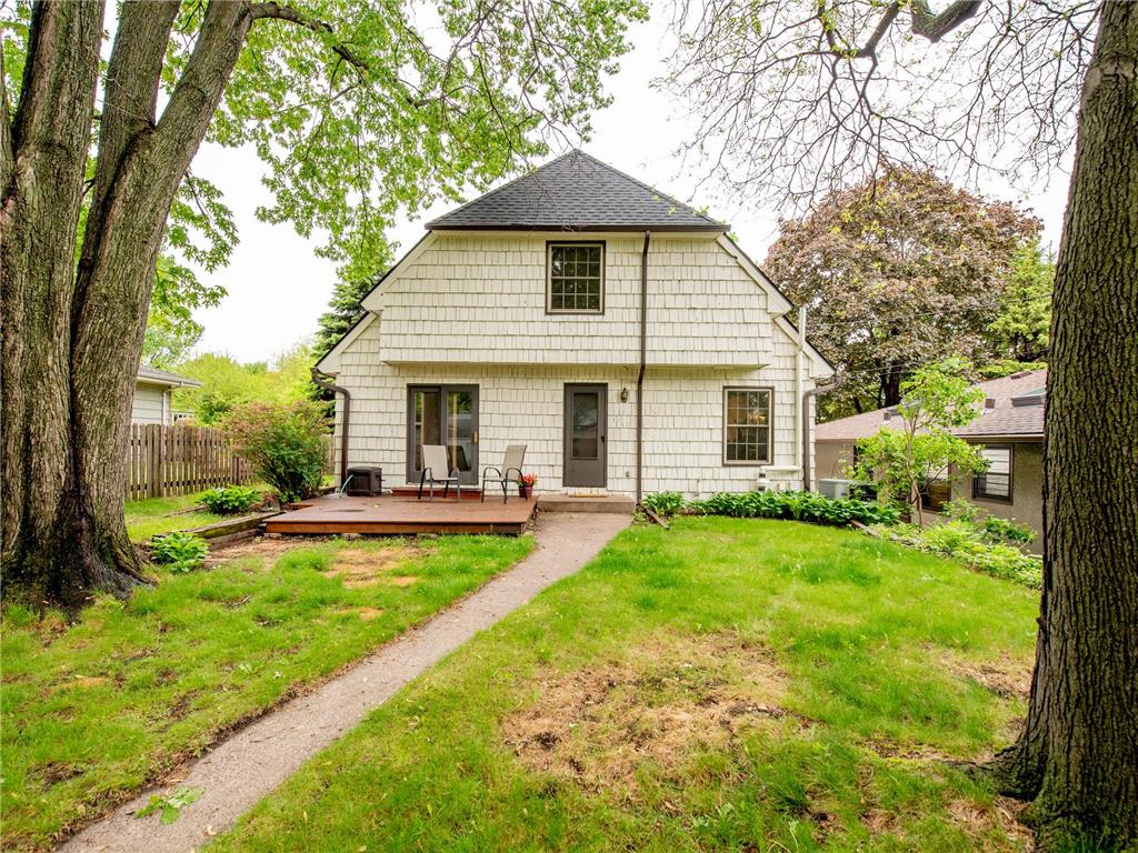 598 Clifford Street Saint Paul MN 55104 7076931 image34