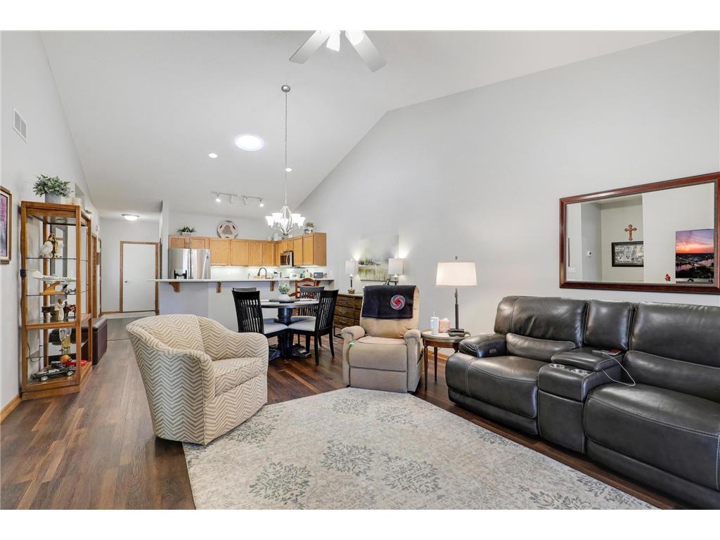 598 Meadow Lane Norwood Young America MN 55397 7039458 image10