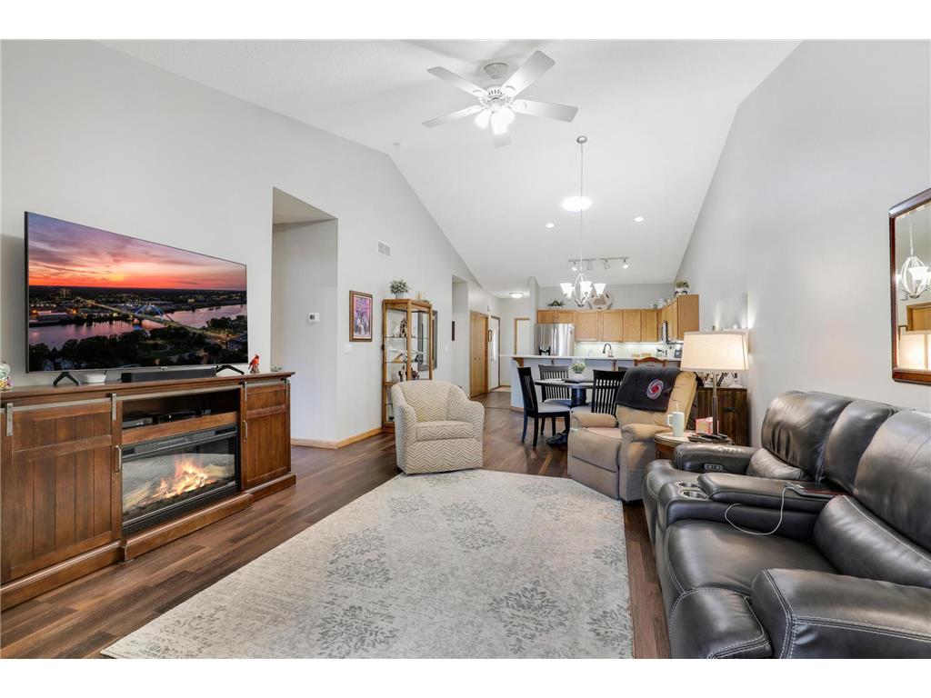 598 Meadow Lane Norwood Young America MN 55397 7039458 image9