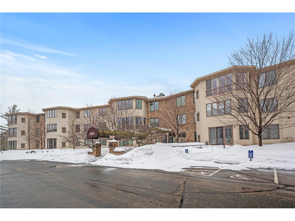 5985 Rowland Road 111, MN, 55343 MLS 6340399 Edina Realty