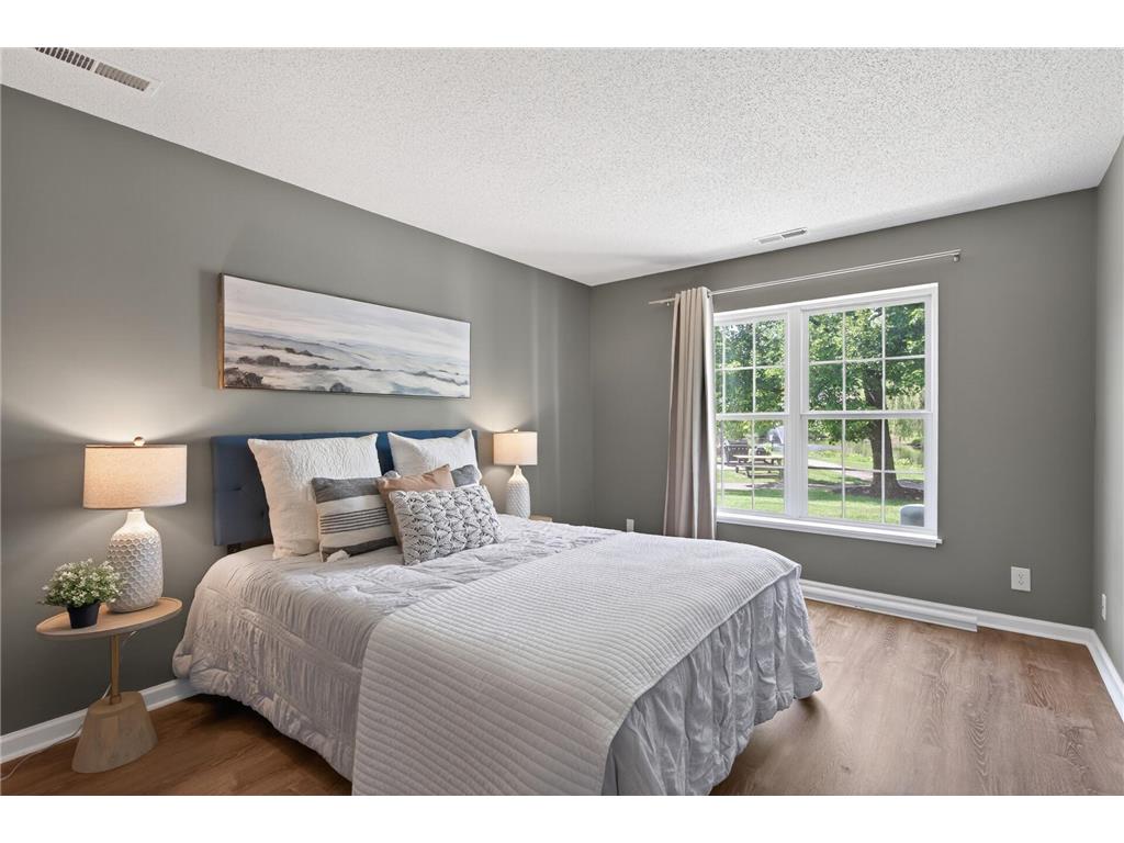 5988 Chasewood Parkway #1 Minnetonka MN 55343 7086910 image25