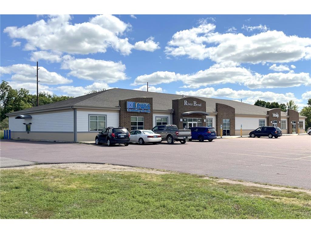 599 2nd Avenue N Windom MN 56101 6778498 image1