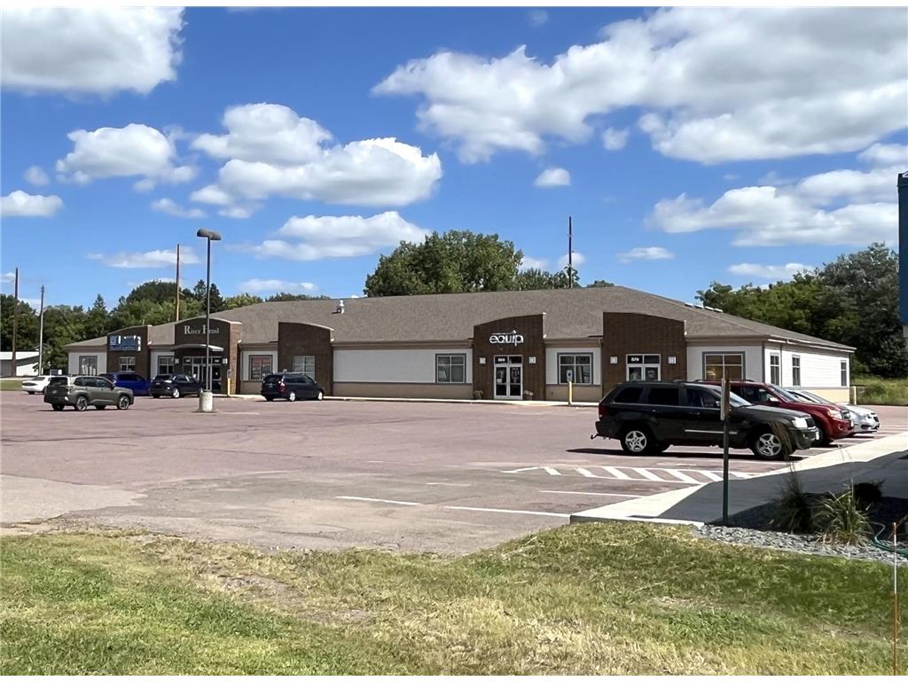 599 2nd Avenue N Windom MN 56101 6778498 image2