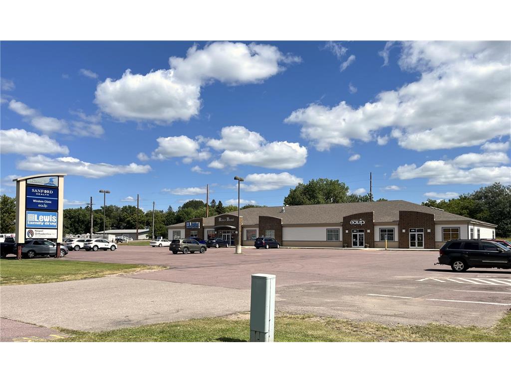 599 2nd Avenue N Windom MN 56101 6778498 image4