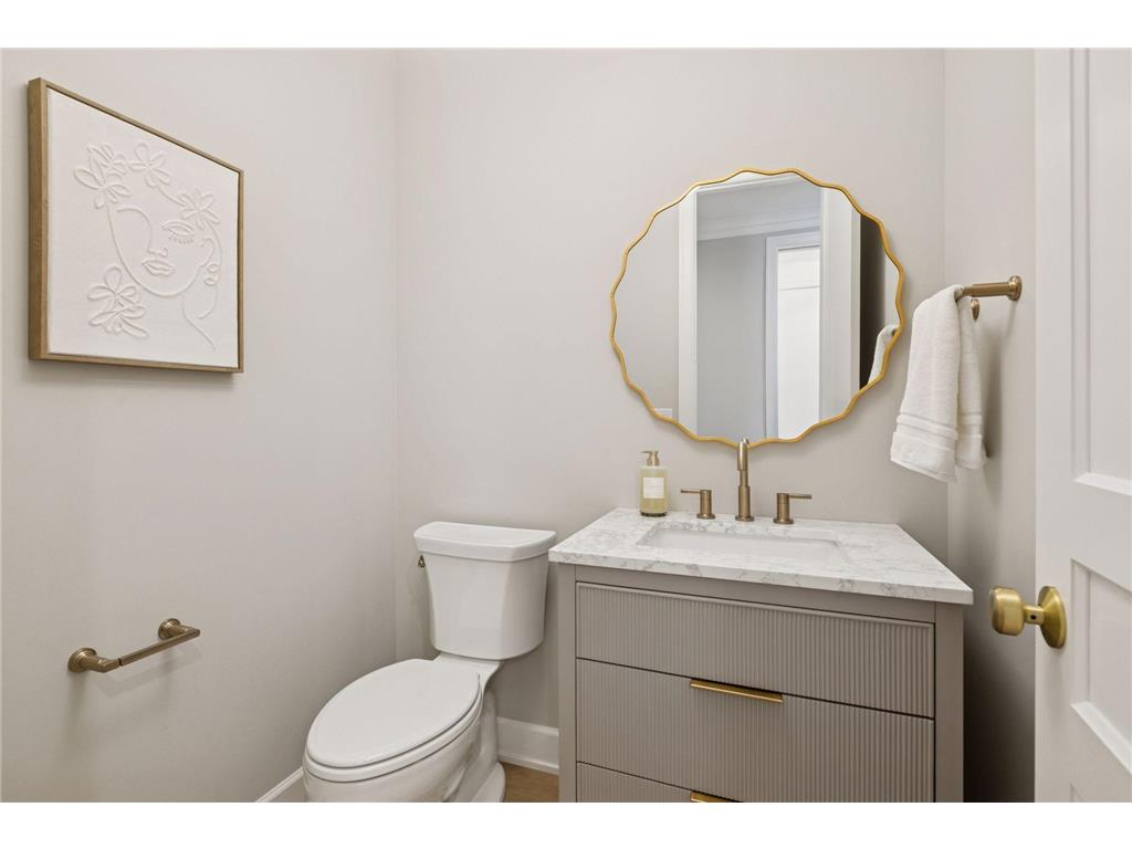 599 Harbor Court Shoreview MN 55126 - Snail 7039976 image31