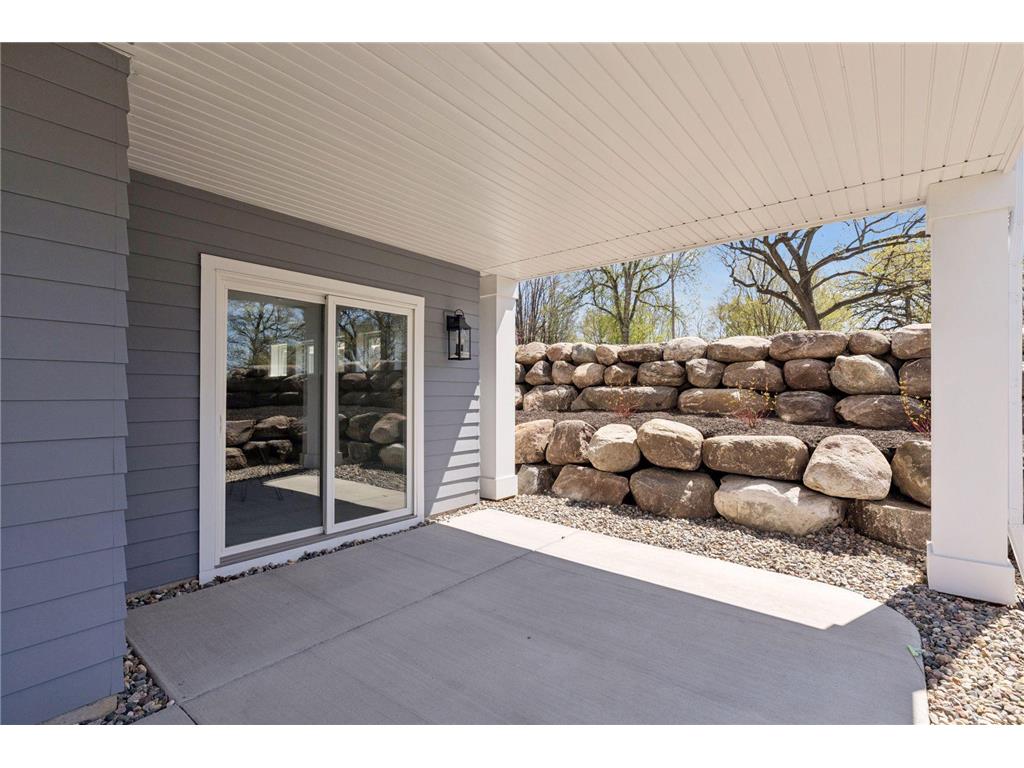 599 Harbor Court Shoreview MN 55126 - Snail 7039976 image63