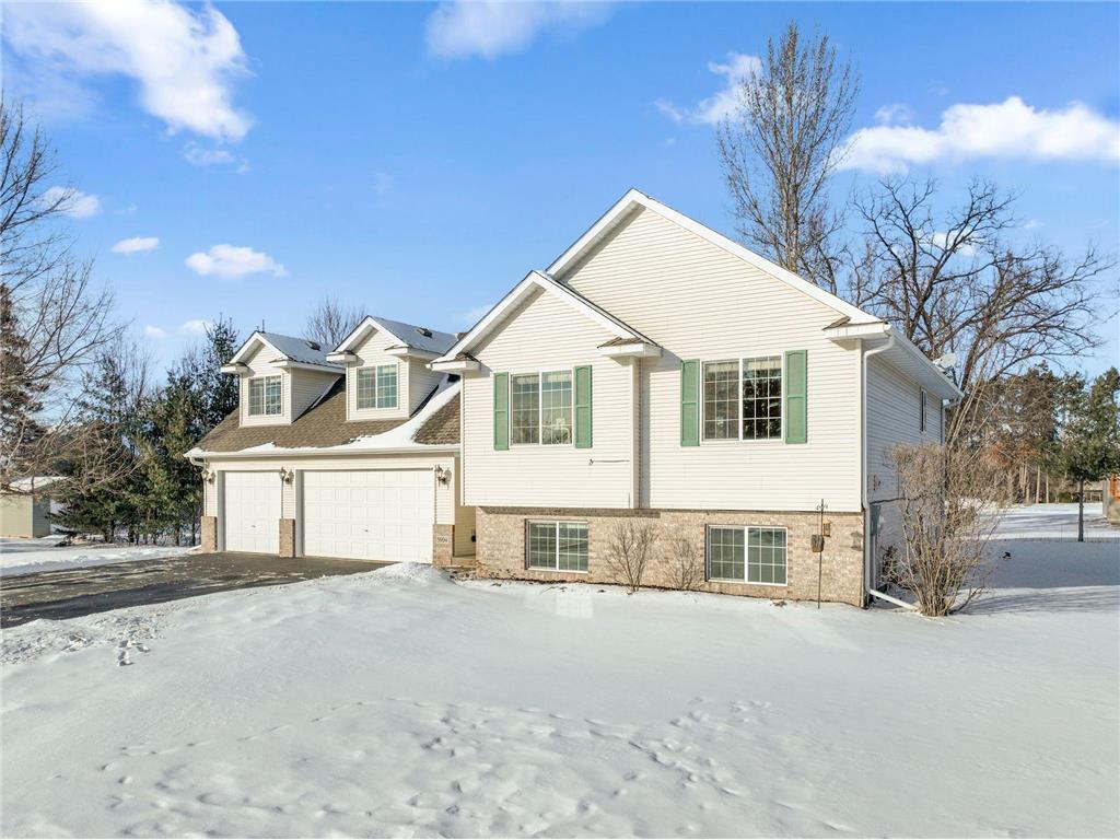 5994 301st Court Stacy MN 55079 7008719 image1