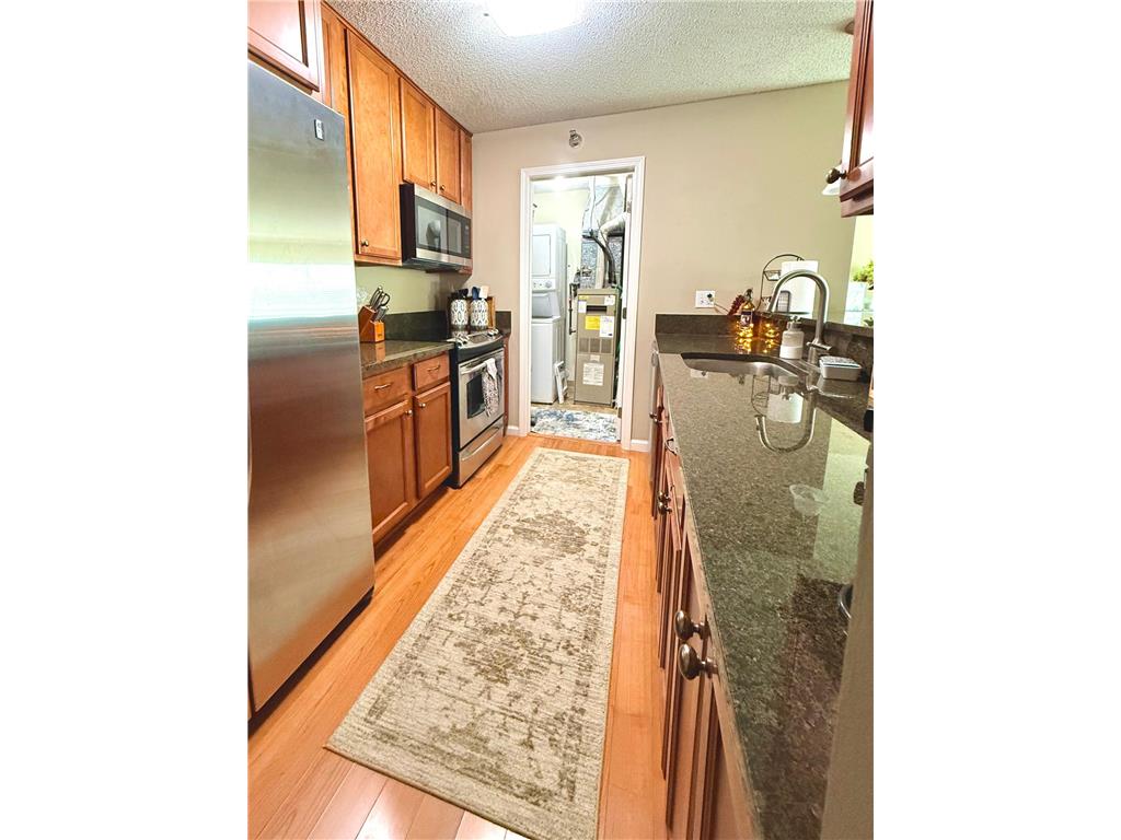 5998 Chasewood Parkway #002 Minnetonka MN 55343 7087513 image12