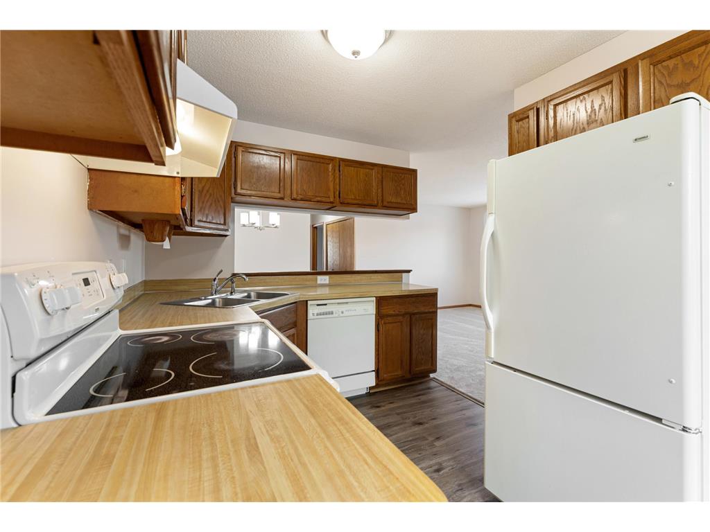 5998 Fernwood Street Shoreview MN 55126 7015490 image12