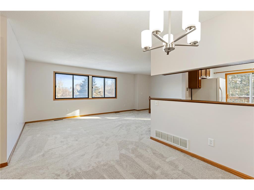 5998 Fernwood Street Shoreview MN 55126 7015490 image14