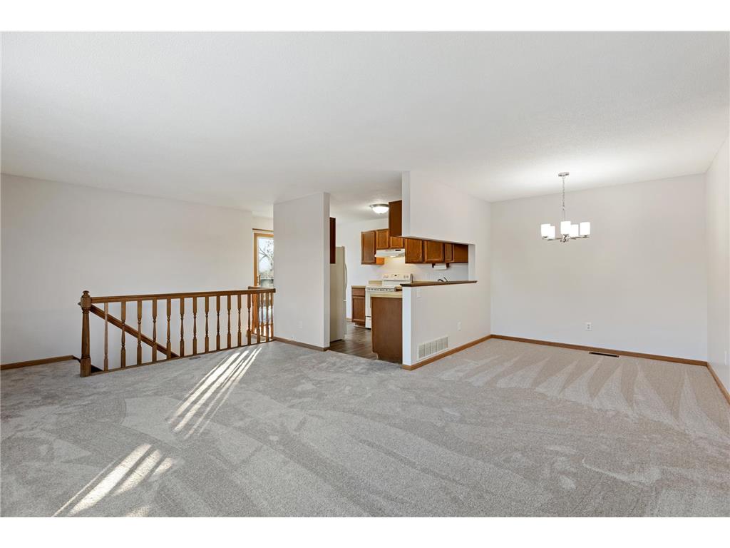5998 Fernwood Street Shoreview MN 55126 7015490 image8