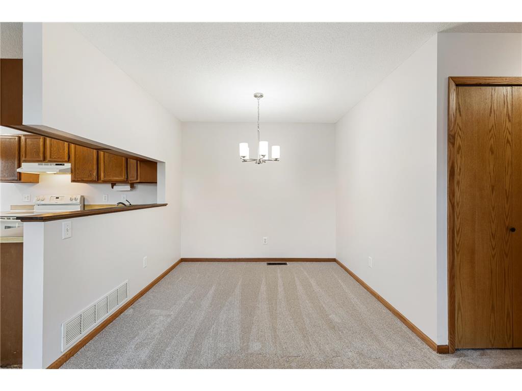 5998 Fernwood Street Shoreview MN 55126 7015490 image9