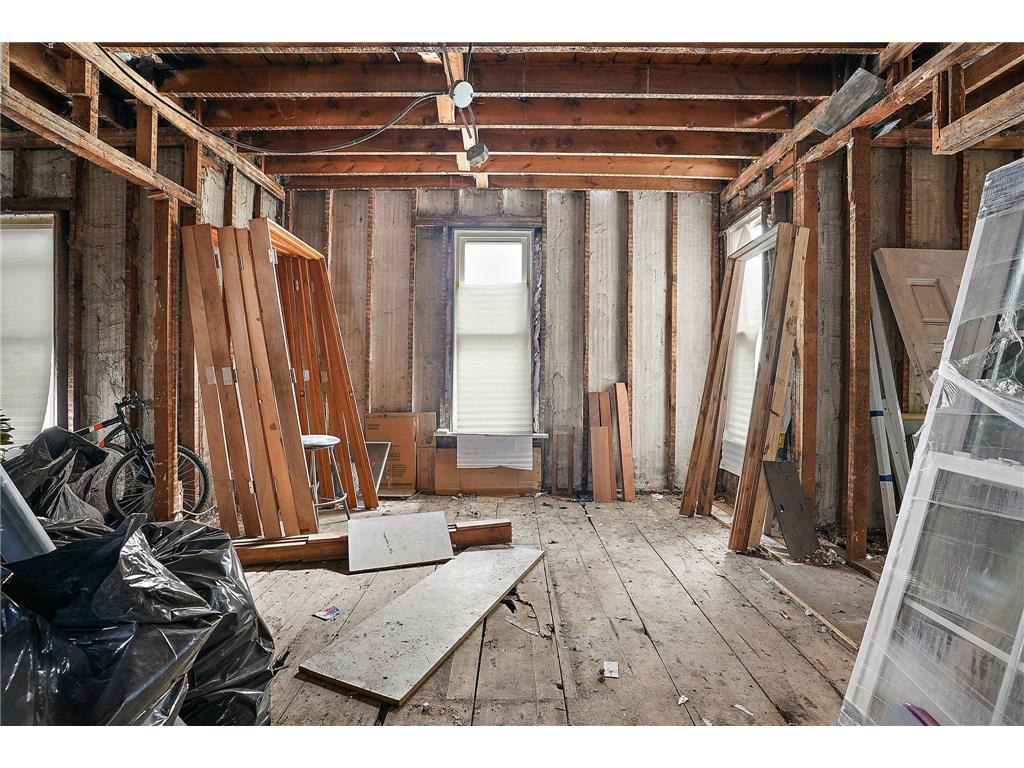 6 E 34th Street Minneapolis MN 55408 7047800 image14