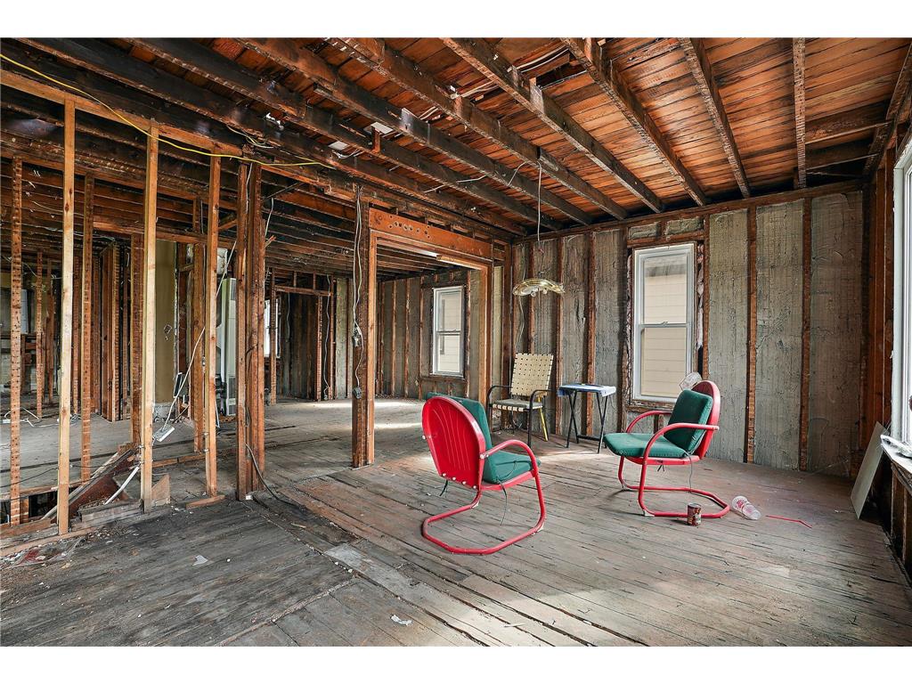 6 E 34th Street Minneapolis MN 55408 7047800 image15
