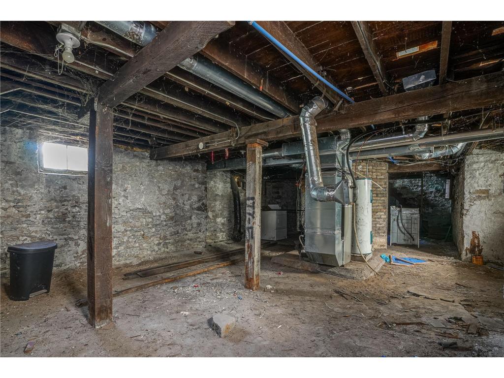 6 E 34th Street Minneapolis MN 55408 7047800 image25