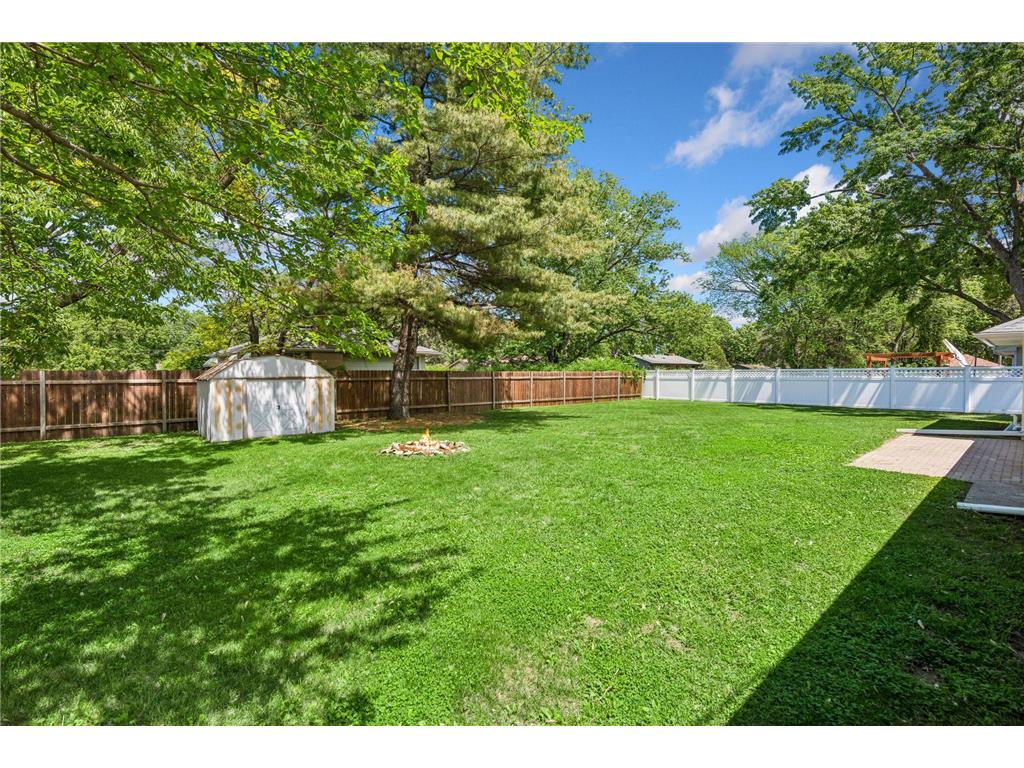 6 Mission Lane Bloomington MN 55420 7081508 image33