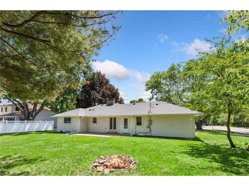 6 Mission Lane Bloomington MN 55420 7081508 image34