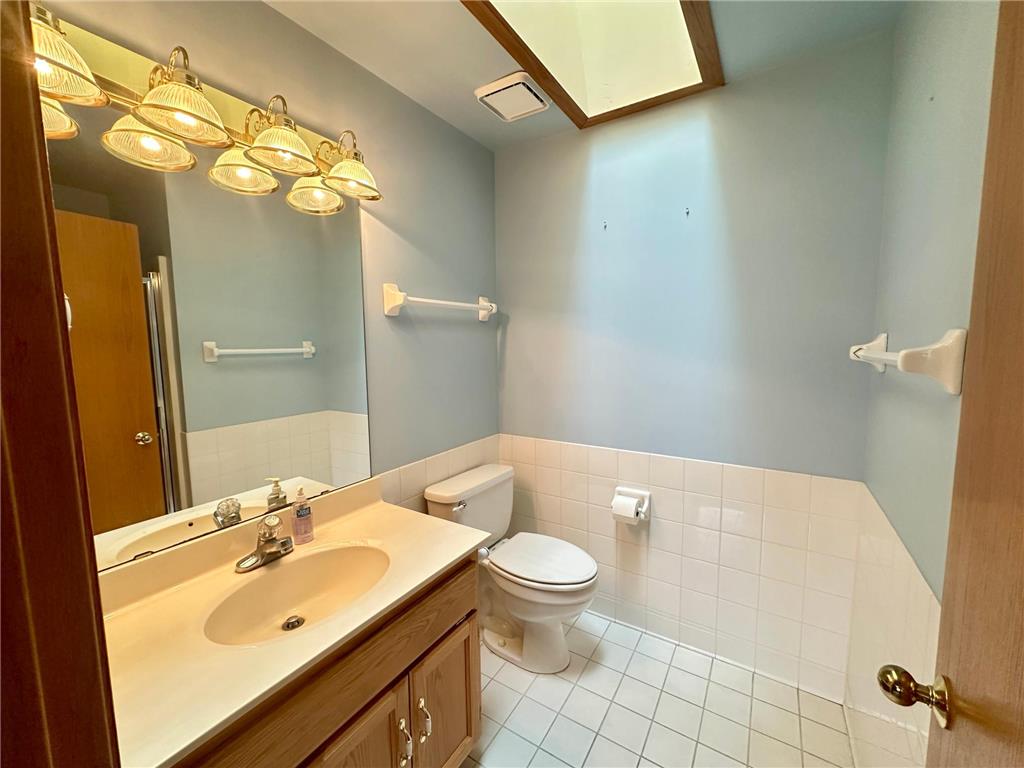6 Oak Ridge Trail Circle Pines MN 55014 7095299 image15