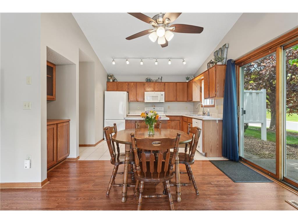 6 Oak Road #B Circle Pines MN 55014 7074788 image10