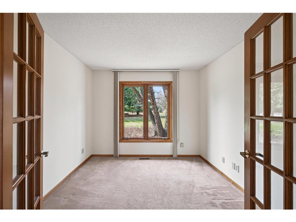 6 Pine Valley Drive Dellwood MN 55110 7029829 image12