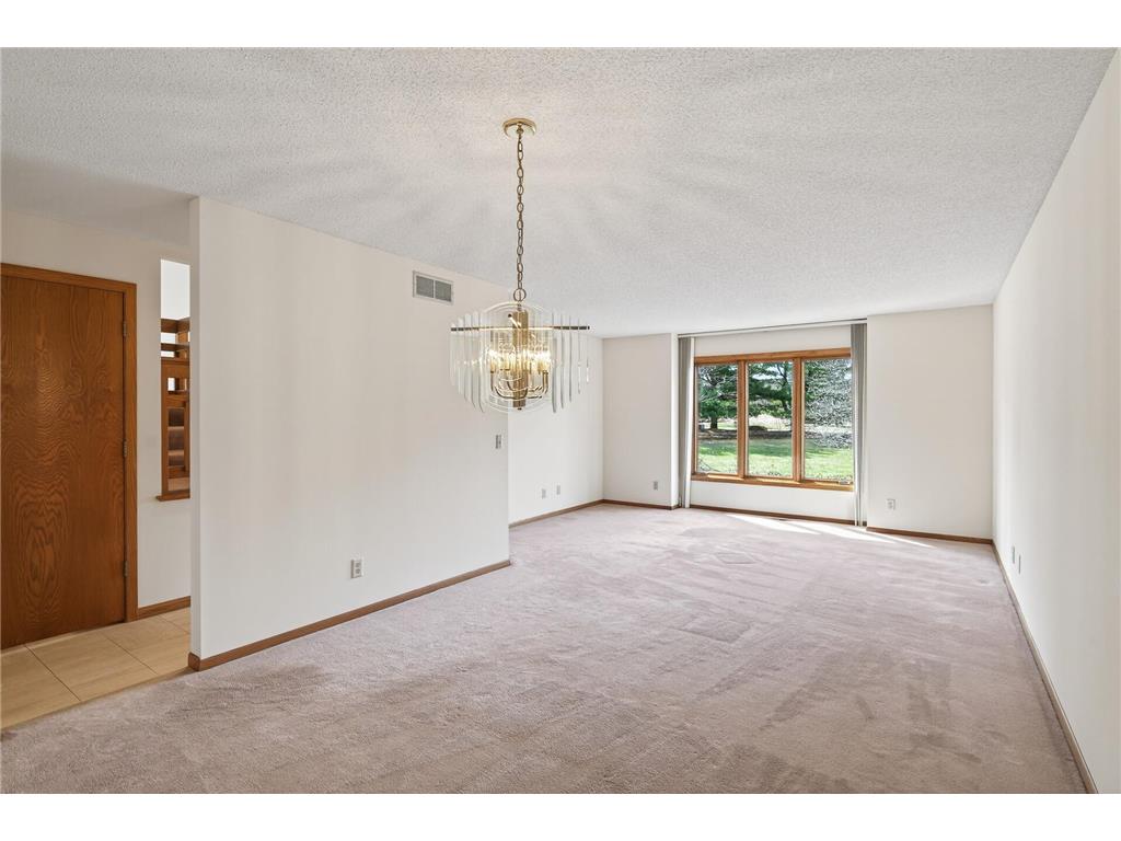 6 Pine Valley Drive Dellwood MN 55110 7029829 image15