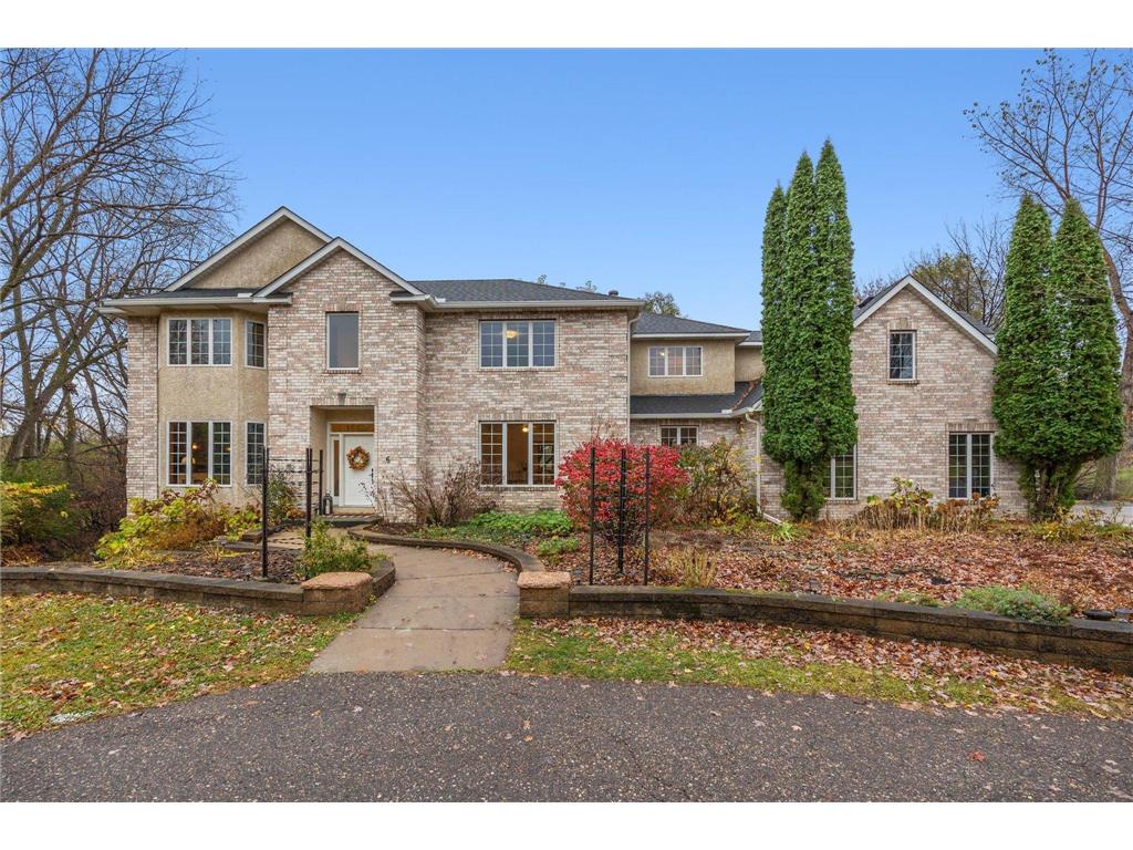 6 Roanoke Road Sunfish Lake MN 55118 6627787 image1