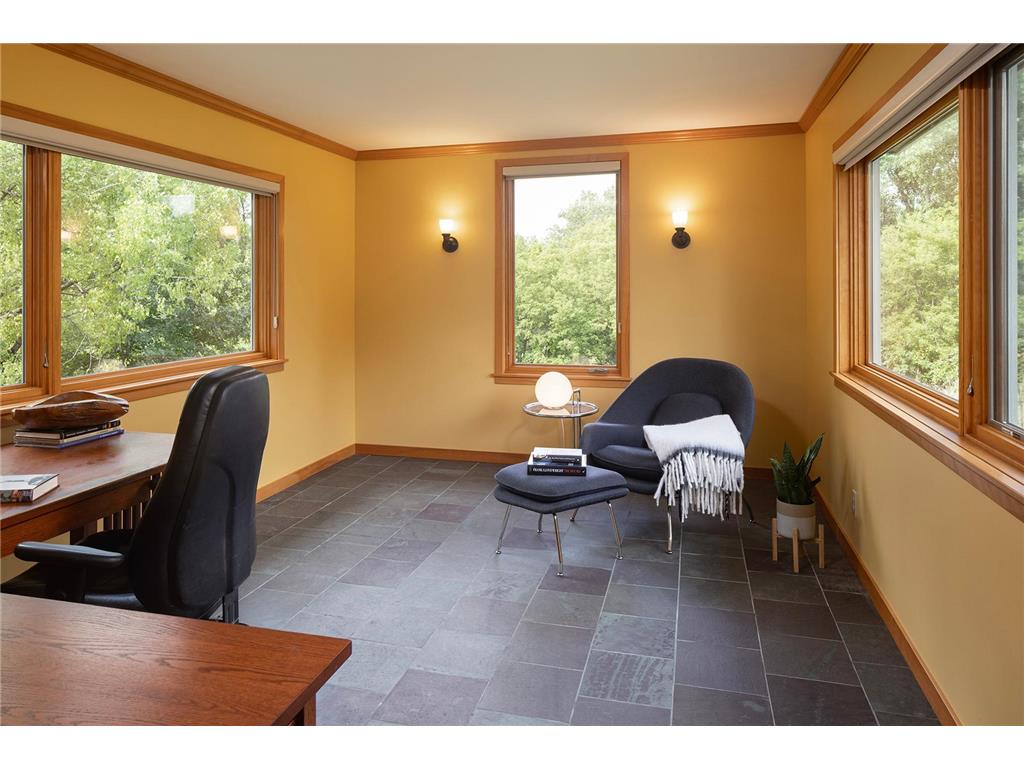 6 Robb Farm Road North Oaks MN 55127 7066396 image17