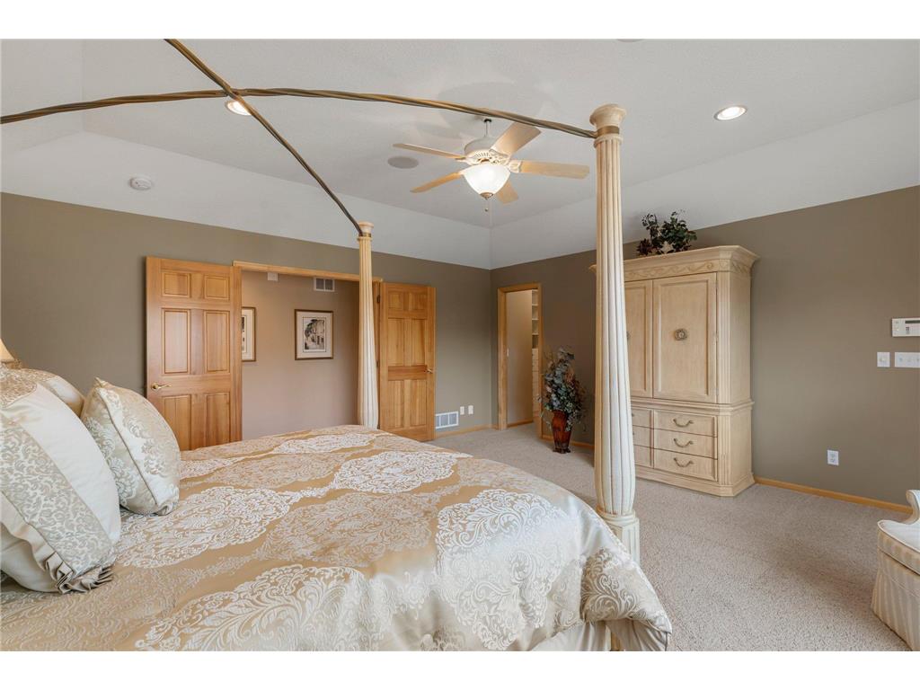 6 Troon Court Dellwood MN 55110 6682935 image16