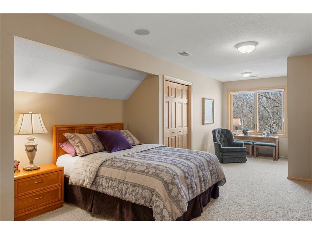 6 Troon Court Dellwood MN 55110 6682935 image25