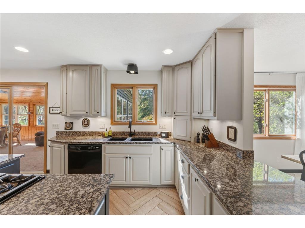 60 Deer Hills Court North Oaks MN 55127 - Pleasant Lake 7062102 image14