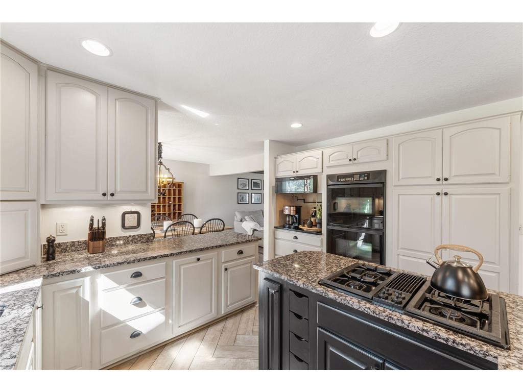 60 Deer Hills Court North Oaks MN 55127 - Pleasant Lake 7062102 image7