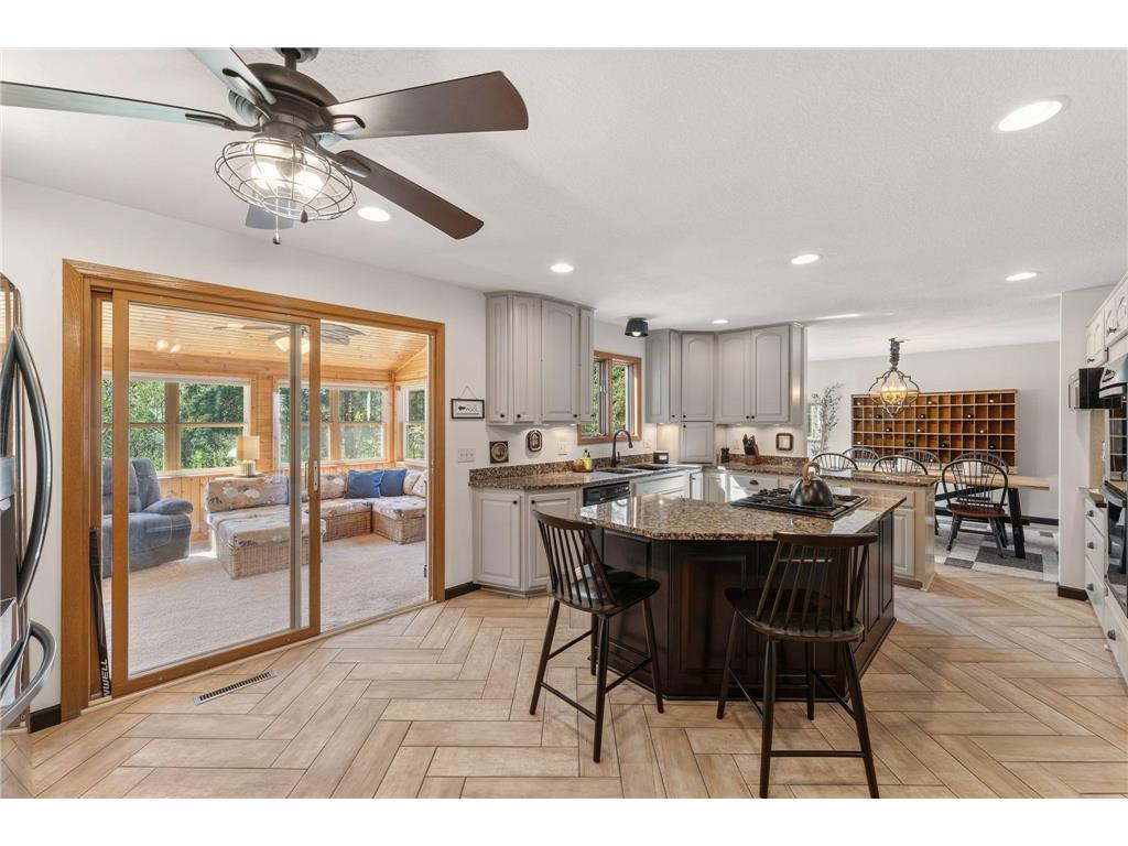 60 Deer Hills Court North Oaks MN 55127 - Pleasant Lake 7062102 image9