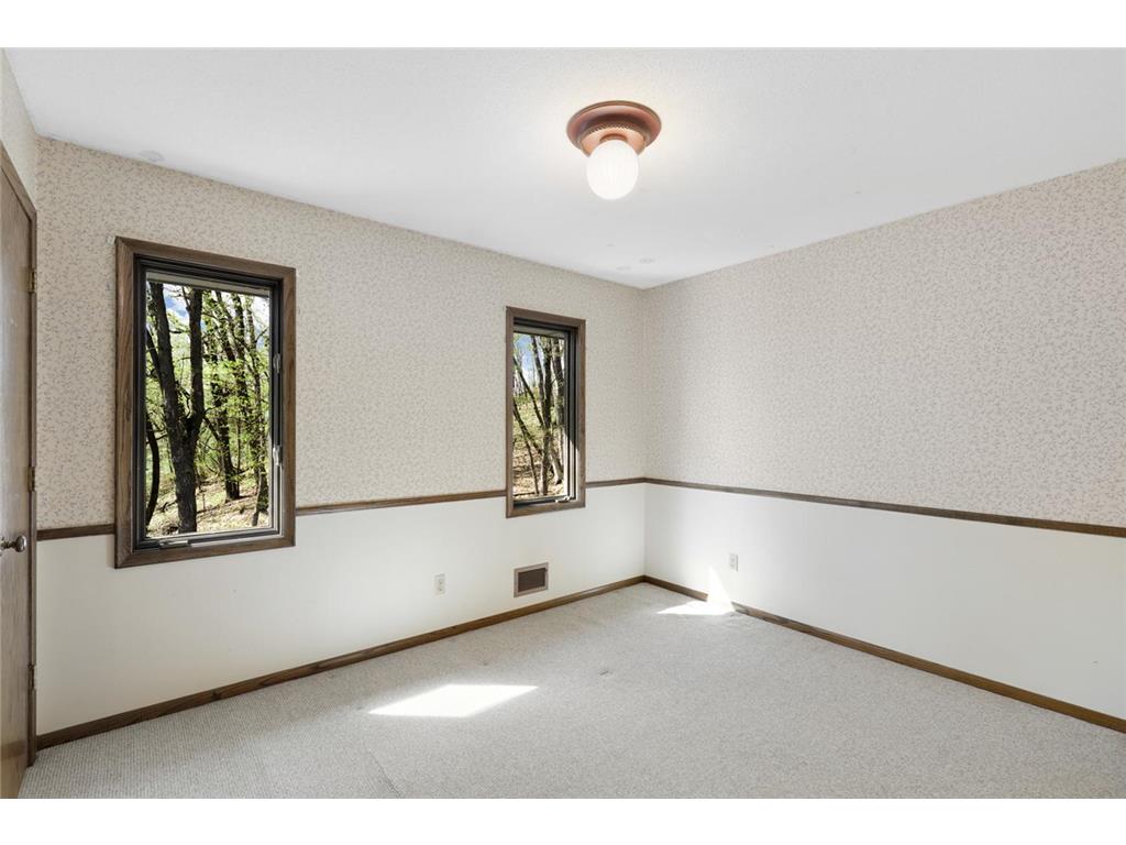 60 Oak Shore Drive Burnsville MN 55306 - Crystal 7053022 image14