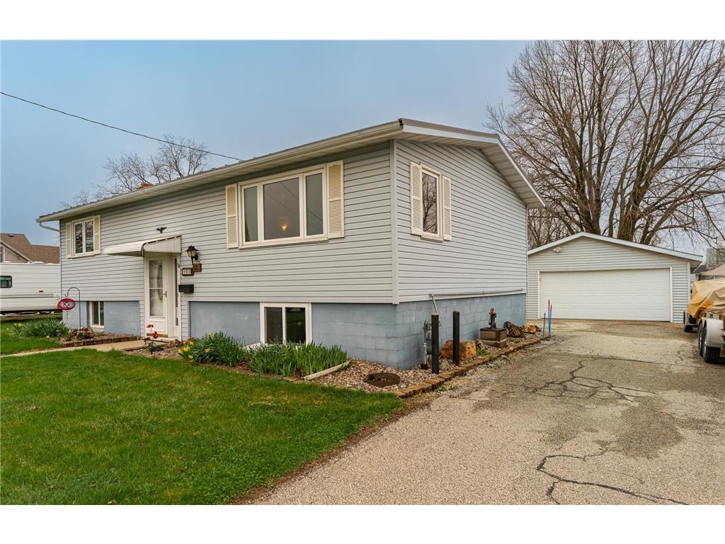 60 S 1st Street Lewiston MN 55952 7052555 image1