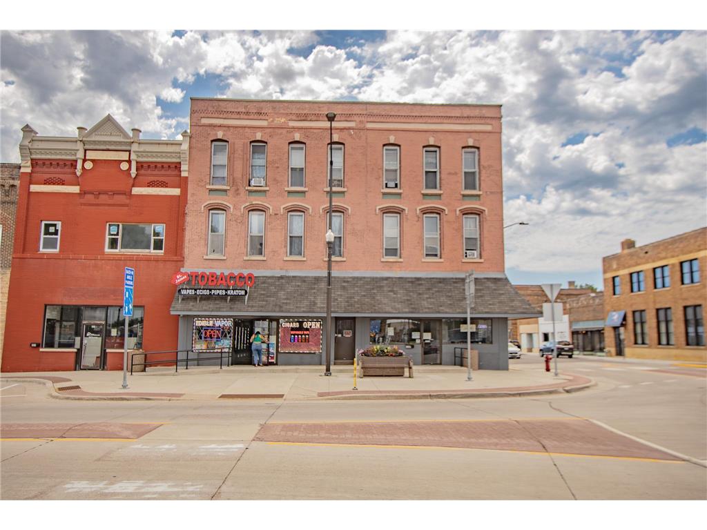 600 1st Avenue S Saint James MN 56081 6560201 image1