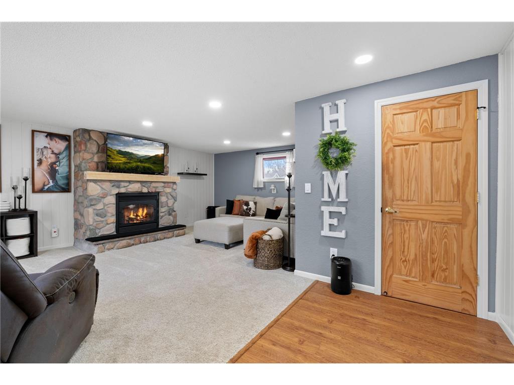 600 1st Street SE Pine City MN 55063 - Cross 6498428 image1