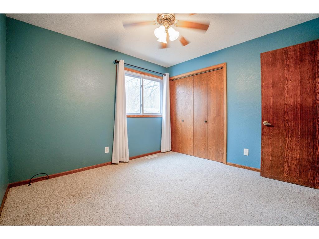 600 33rd Street NW Willmar MN 56201 7056271 image15